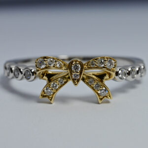Anello Fiocco