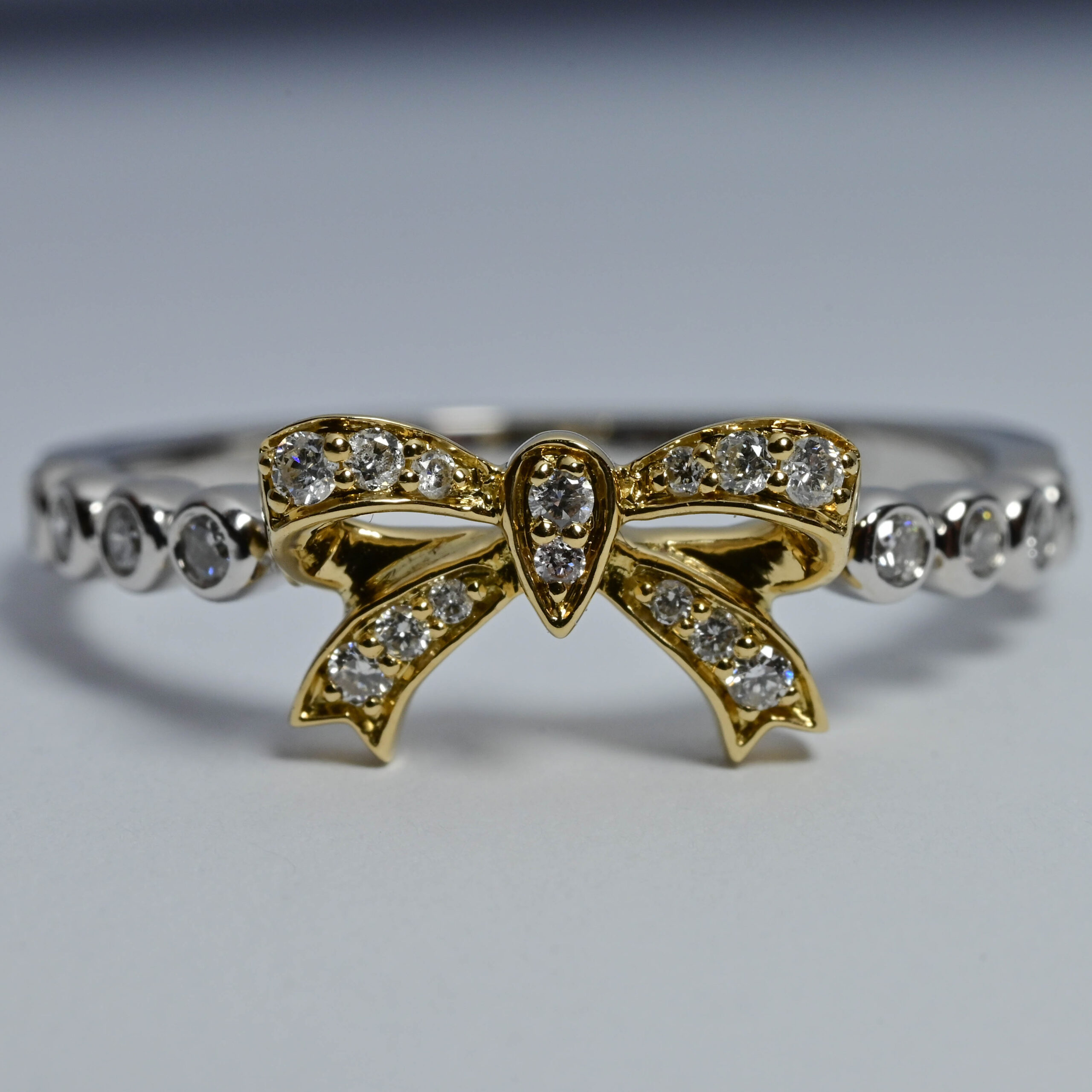 Anello Fiocco